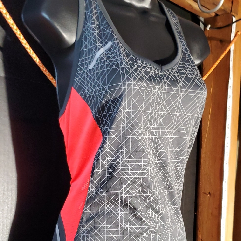 high vis Athletic tank, Looks awesome, lots of reflective bitsl NWOT